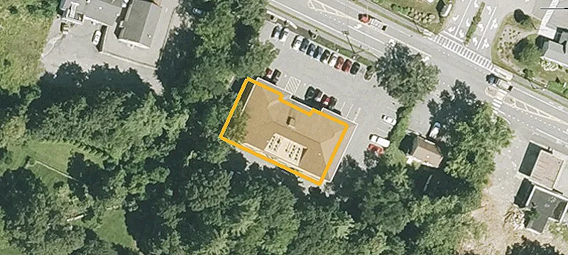 Full-Service Retail Strip Center