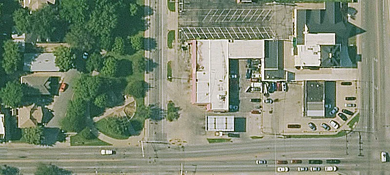 Automotive Service Shop with Bays