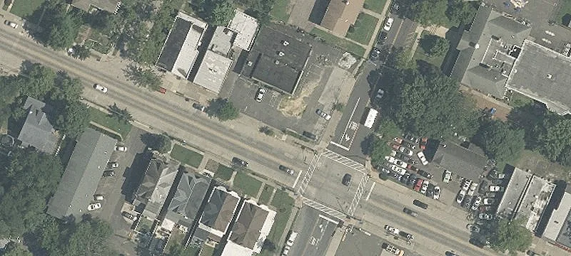 Office Building with Private Parking