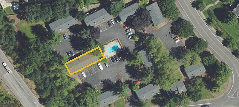Seasonal-Pool Multifamily Community