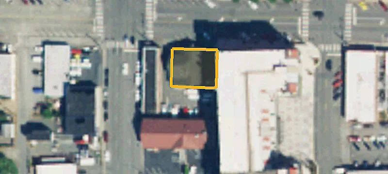 Commercial Land Lot Adjacent Restaurant