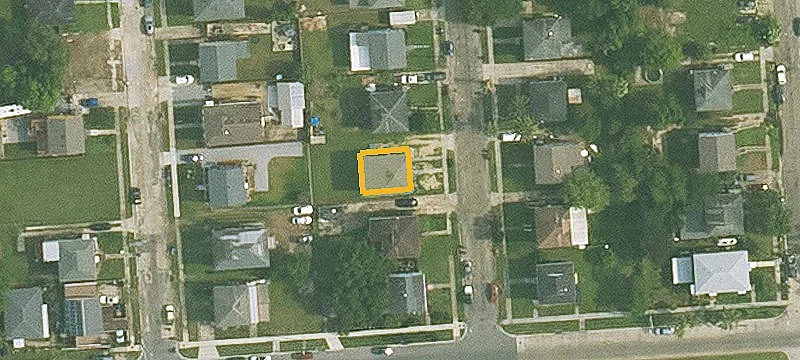 Duplex with In-Unit Laundry