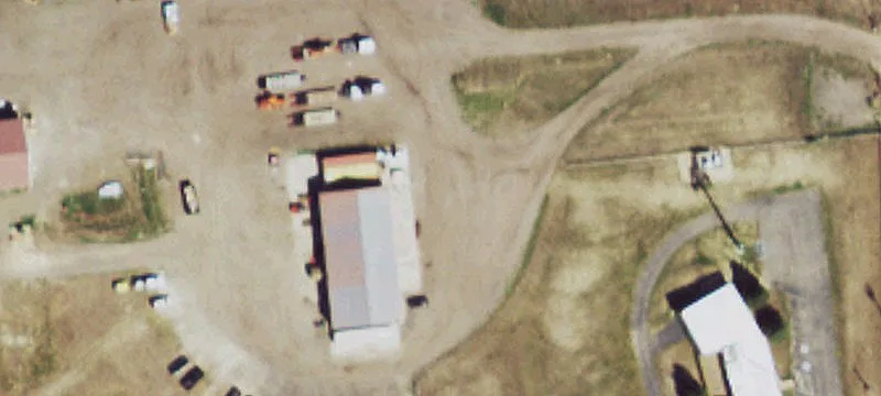 Net-Leased Warehouse on Acreage