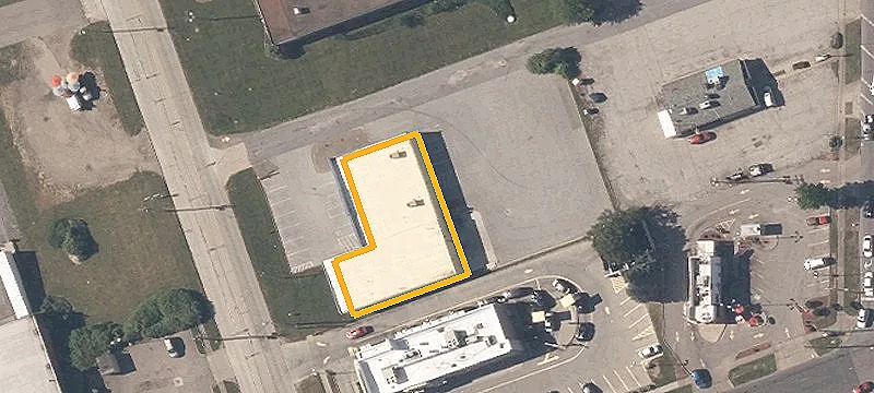 Freestanding Flex Building with Drive-In