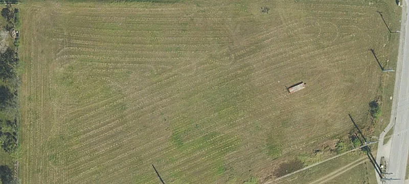 Commercial Land at Signalized Corner