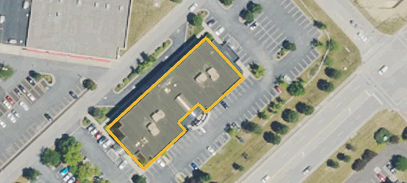 Highway-Adjacent Retail Space