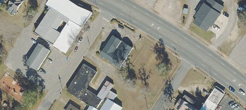 Office and Warehouse Complex with Lots