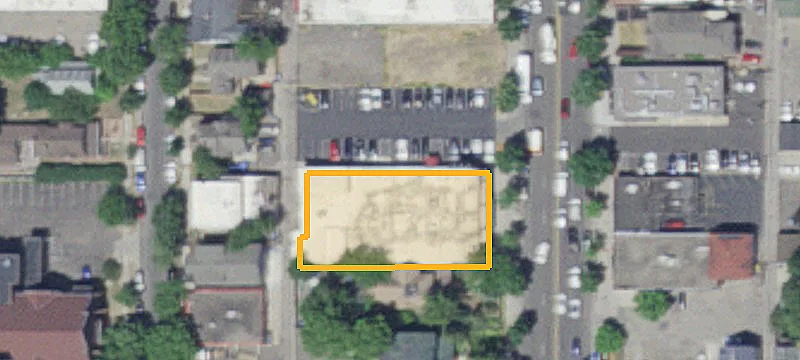 Pylon-Sign Retail-Adjacent Office