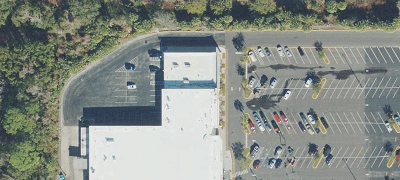 Inline Retail Space with Strong Visibility