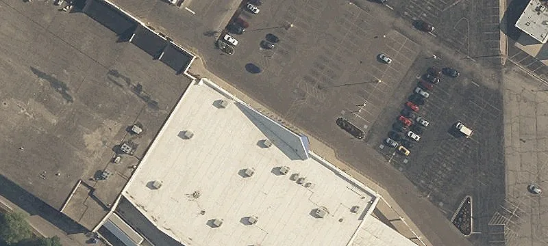 Retail Storefront with Delivery Access