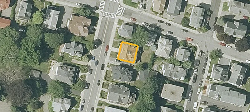 Two-Family Duplex with Backyard