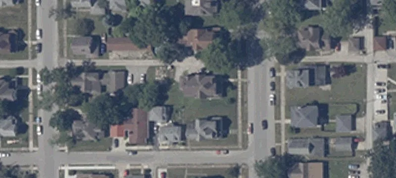 Free-Standing Automotive Building