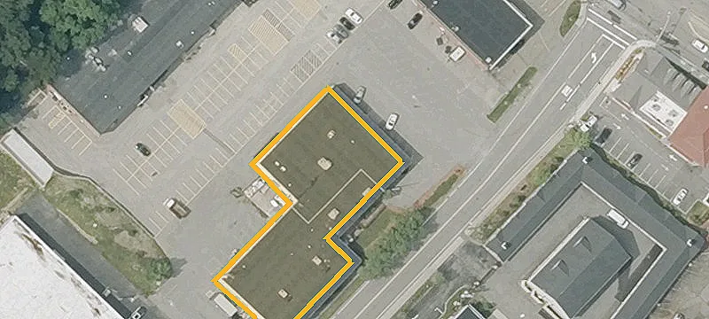 Single-Story Flex and Light Industrial Building