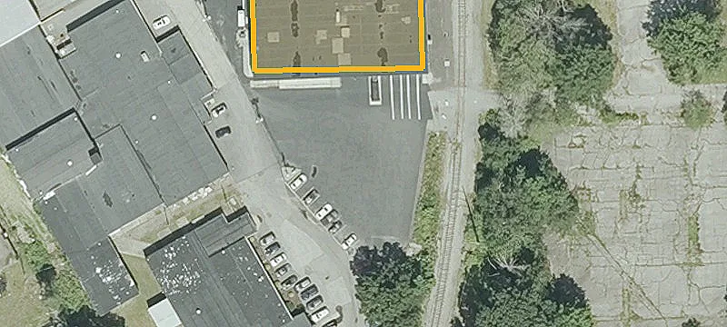 Two-Tail Warehouse with Elevator
