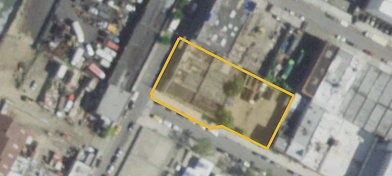 Retail Space in Luxury Development