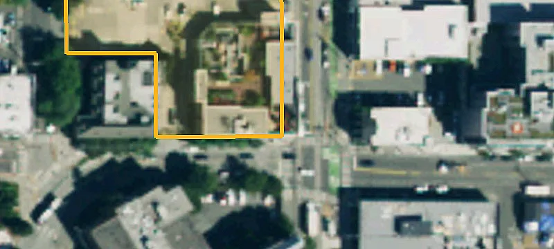 Multi-Tenant Retail Space