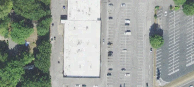 Retail Shopping Center at Signalized Intersection