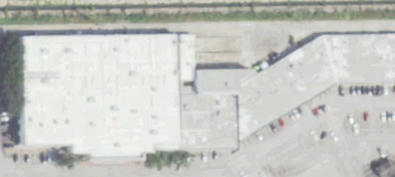Retail Storefront with Dedicated Parking