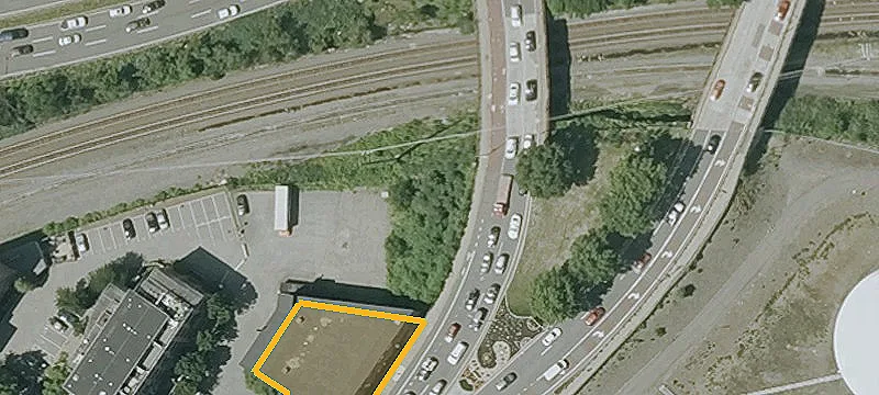 Office Building Off Parkway Access