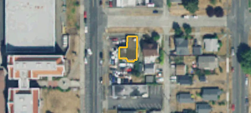 Freestanding Auto Repair Building