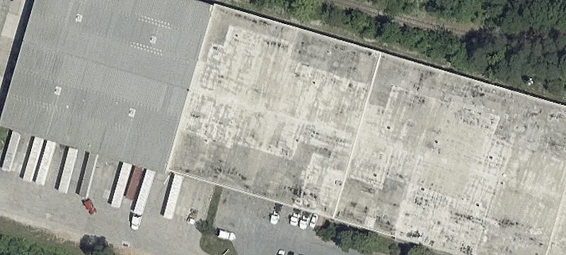 Warehouse with Fenced Outside Storage