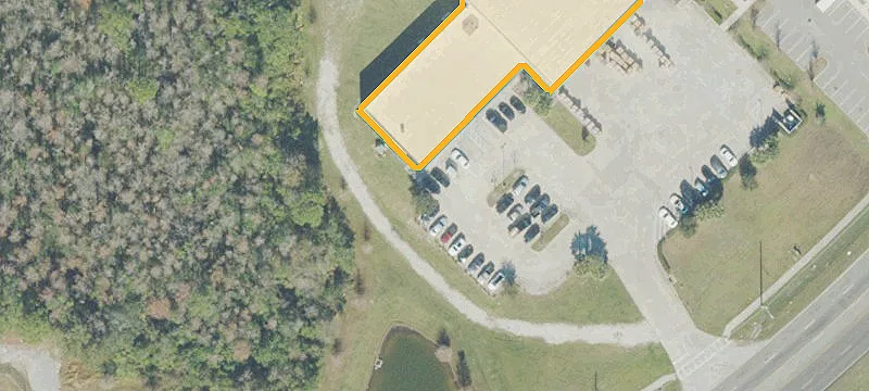 Leased Industrial Warehouse with Showroom