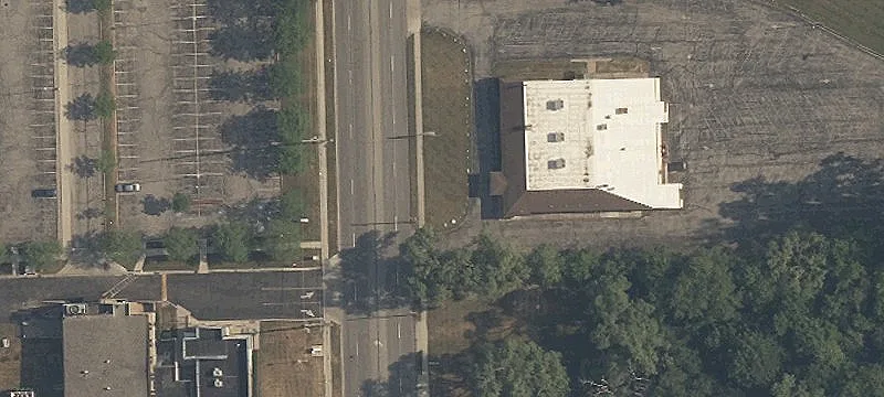 Multipurpose Commercial Building