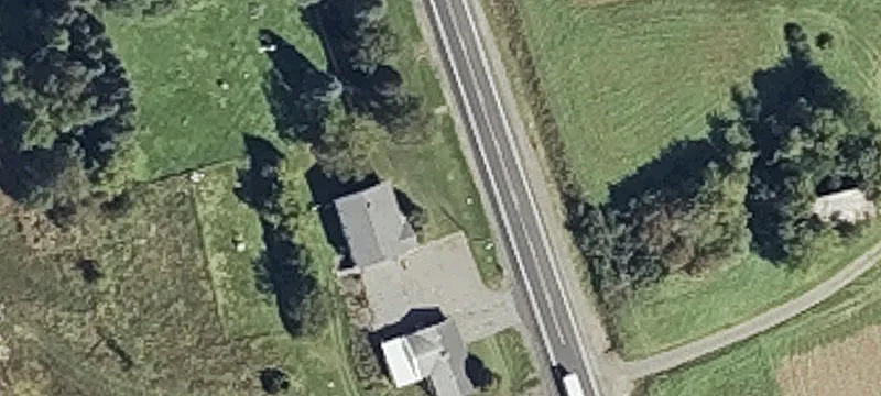 Duplex with Subdividable Land