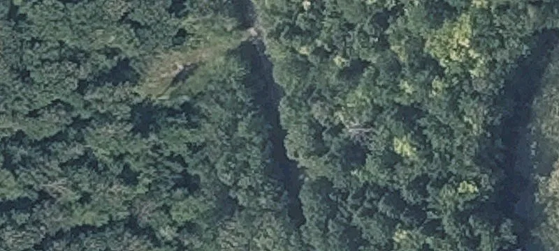 Extensive Lake-Frontage Land