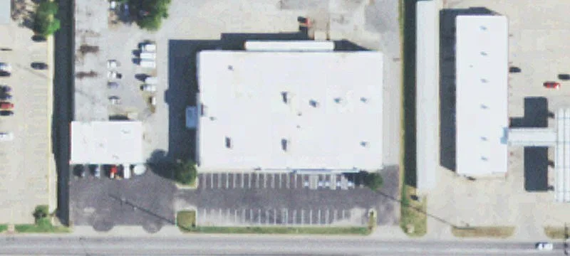 Renovated Retail-Office Facility