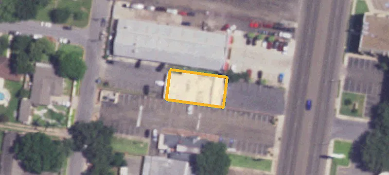 Free-Standing Building with Customizable Layout