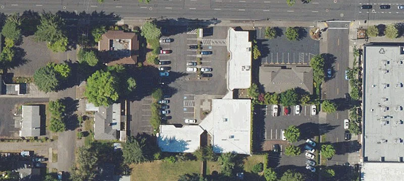Freestanding Multi-Tenant Office Building