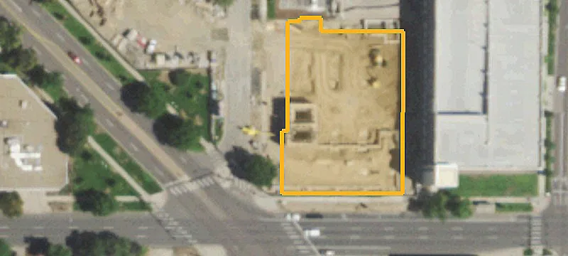 Medical Outpatient Building with Rooftop