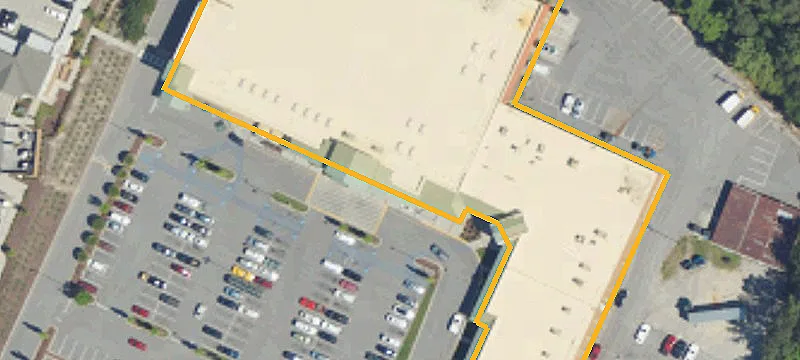 Retail Suite in Neighborhood Center