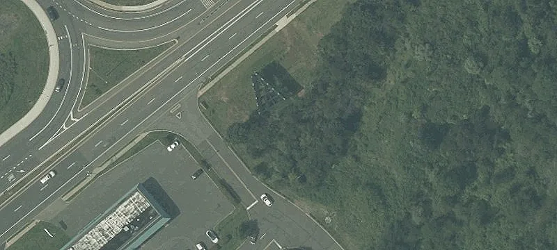 Retail Storefront with Highway Visibility