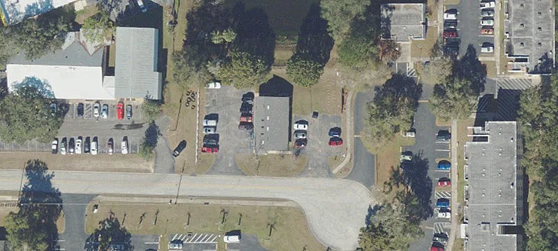 Multi-Use Commercial Office Building