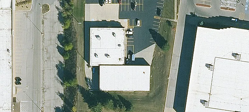 Flex Warehouse with Overhead Door