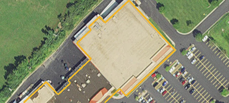 Retail Shopping Center with Visibility
