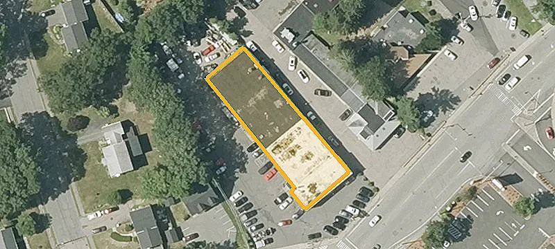 Industrial Flex Building with Drive-In Doors