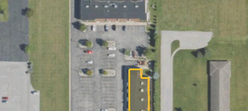 Retail Suite in Shopping Center