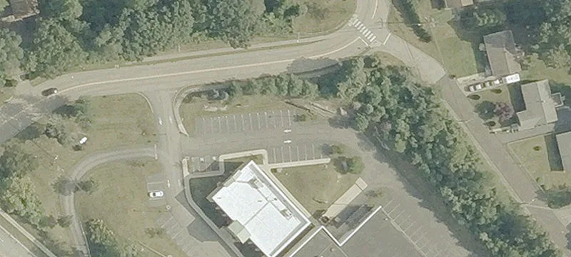 Former Eastern Mountain Sports Retail Space