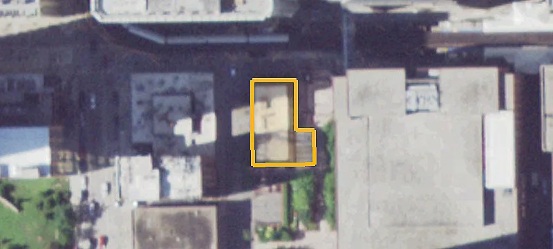 Amenity-Rich Office Building