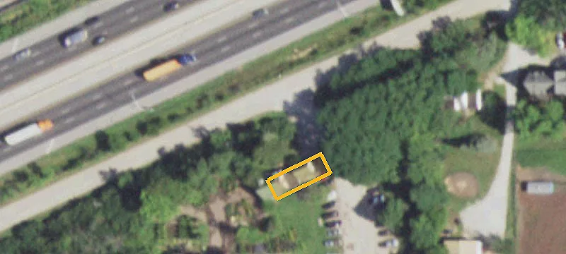 Warehouse with 13-Foot Clear Height