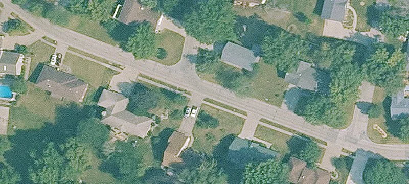 Pond-Backing Cul-de-Sac Lot