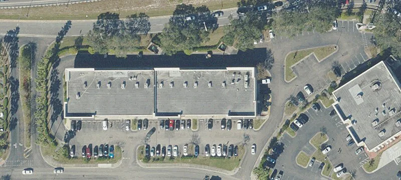 High-Visibility Retail Space