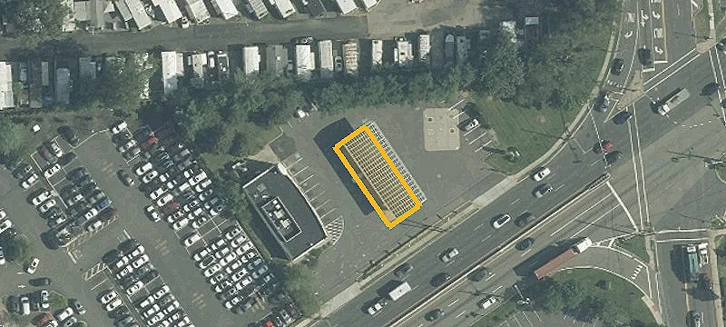 Redevelopment Land with Major Road Frontage