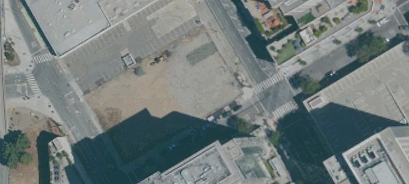 Mixed-Use Building with Rooftop Amenities