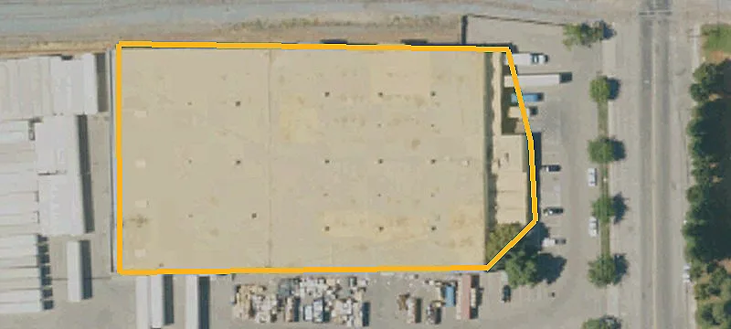 Warehouse with Multiple Truck Doors