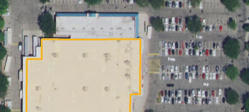 Retail Suite in Shopping Center