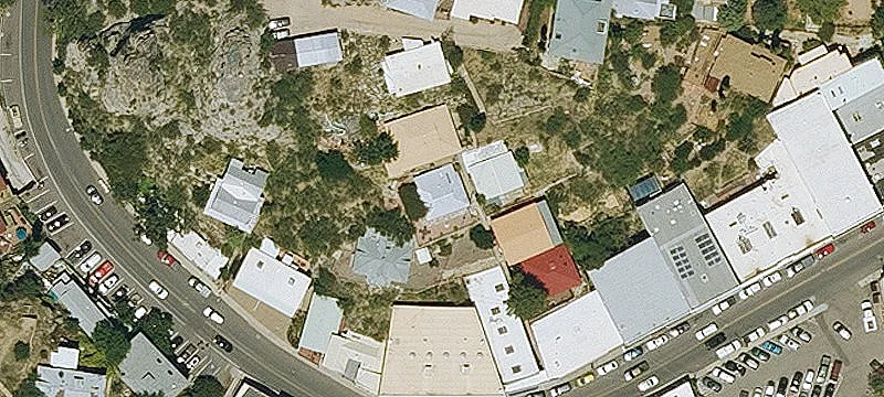 Mixed-Use Retail and Office Building